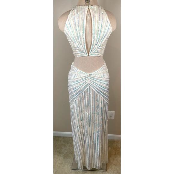 Retrofete Millie Cutout Sequin Embellished Geo White Maxi Dress Size Small - Picture 8 of 12